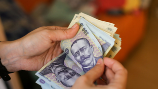 Nicuşor Dan: Au fost efectuate viramentele sumelor stimulentului pentru nou-născuți