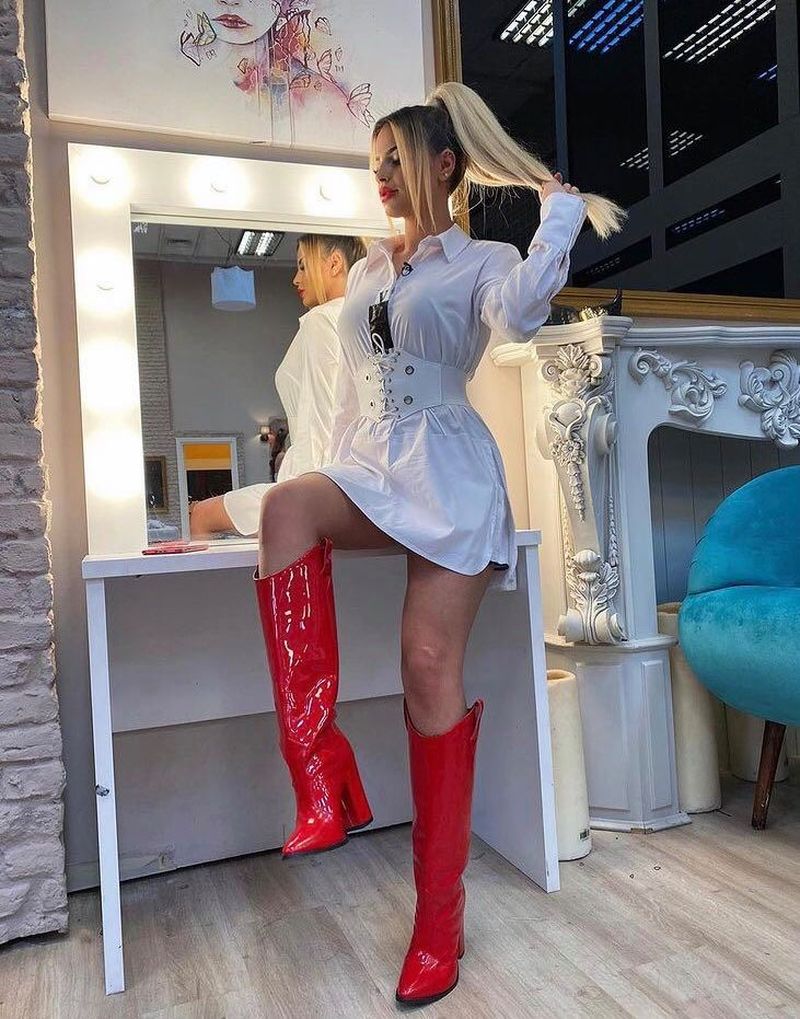 vârstă aya de la puterea dragostei