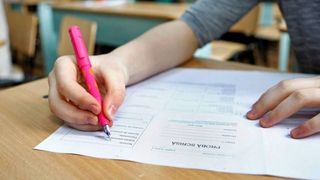 Subiecte Româna simulare BAC 2021: Clasa a 11-a şi a 12-a