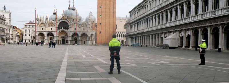 lockdown prelungit în italia