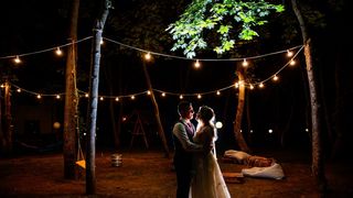 Cum arată nunțile în 2021. Mirii acceptă nunți fără dans și cu testarea COVID-19 a invitaților