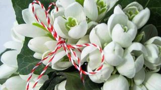 Mesaje de 1 Martie pentru mamă și iubită. Urările originale care le va impresiona