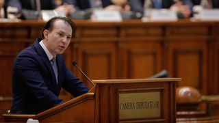 Bugetul pe 2021, votat pe articole în Parlament. Circ în timpul discursului premierului Cîțu (VIDEO)