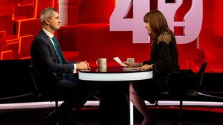 Astăzi, de la 23:30, Dan Barna face clarificări la &ldquo;40 de &icirc;ntrebări cu Denise Rifai&rdquo;