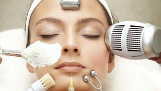 VIDEO - Tratamentele faciale de curățare, căutate în fiecare primăvară