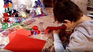 elev umilit de profesoară din cauza mărțișorului