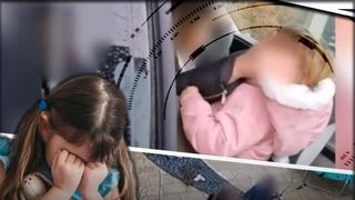 VIDEO - O mamă își abuzează fetița în fața tatălui venit s-o viziteze