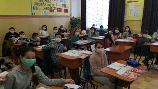 Mai multe şcoli şi grădiniţe din D&acirc;mbovița trec &icirc;n scenariul roşu