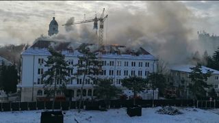 De la ce a pornit incendiul care a ars Prefectura Sucevei? Ce au transmis autoritățile