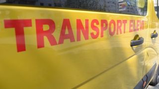 Copil de 13 ani bătut de tatăl unui coleg de al său ramnicu valcea autobuz scolar