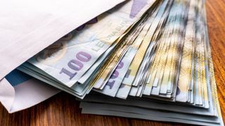 Valoarea unor tichete acordate salariaţilor creşte de la 1 aprilie