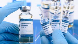 O altă tranşă de vaccin împotriva COVID-19 Moderna ajunge astăzi în România