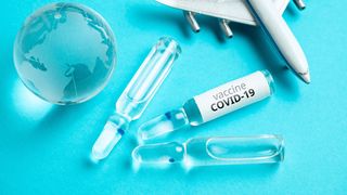 UE va compensa întârzierea livrărilor de vaccinuri pentru Covid-19 ale AstraZeneca cu ajutorul vaccinurilor Pfizer