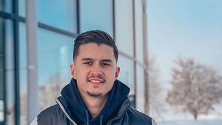 cine este manu de la puterea dragostei