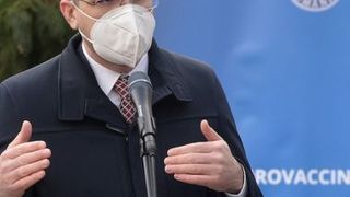 Vlad Voiculescu: Nu există în acest moment bază ştiinţifică pentru eliminarea vaccinului AstraZeneca