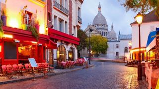 Vești proaste: O mare capitală europeană va intra în lockdown