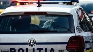 Constanţa: Două fete minore, căutate de poliţişti după ce au ieşit la joacă şi nu au revenit acasă