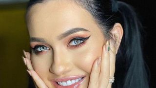 Ce părere are Bianca Comănici despre viitoarea sa ”cumnată”: ”Sunt un pic reticentă”