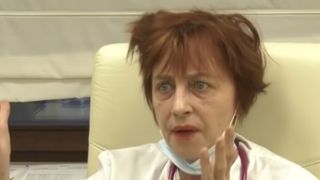 Medicul Flavia Groșan, care a afirmat că tratează bolnavi de COVID-19 după scheme de tratament proprii, este audiat azi la Colegiul Medicilor Bihor