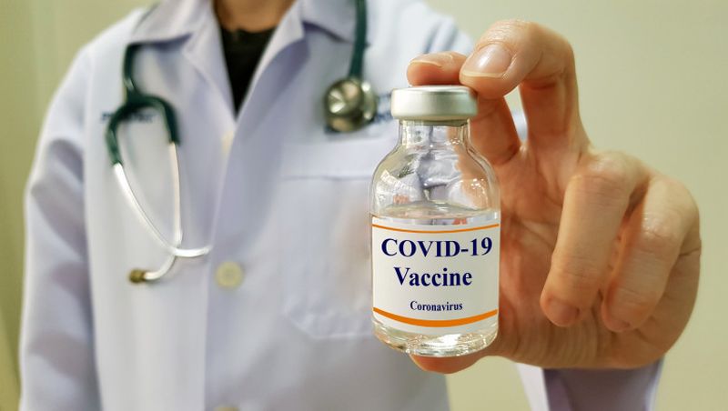 Câte persoane s-au vaccinat împotriva COVID-19 în ultimele 24 de ore?