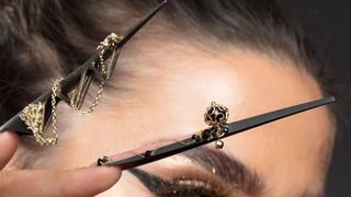 VIDEO -Specialiștii ne arată care sunt ultimele tendințe &icirc;n manichiură