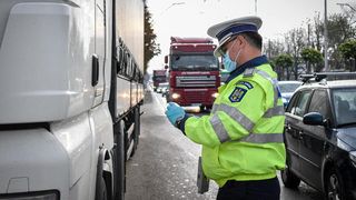 Haos &icirc;n Capitală. Unul dintre sectoare trece la restricții dure, fără acordul prefecturii