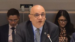 Raed Arafat: „După ora 20.00 trebuie să ai declaraţia pe propria răspundere să spună unde te duci”