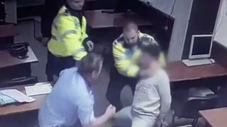 victime politisti sectia 16