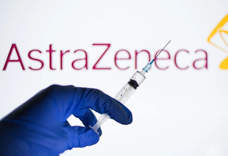 asistentă moartă la 14 zile după vaccinarea cu astrazeneca