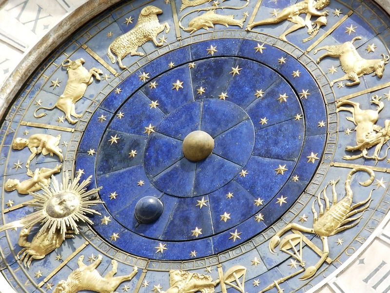 Horoscop 2 aprilie 2021. O zi cu multe provocări pentru aceste zodii