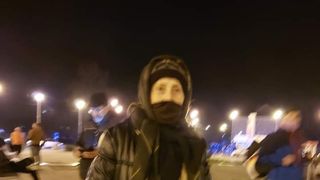 bătr&acirc;na de 72 de ani la proteste