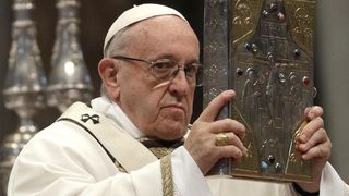 Paștele Catolic 2021. Papa Francisc, mesaj emoționant la Sluja de Înviere: ”Creştinii să nu uite că temerile lor vor fi înlocuite de speranţă”