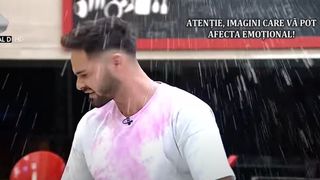 Scandal în casa băieților de la Puterea Dragostei! Un concurent a sărit la bătaie