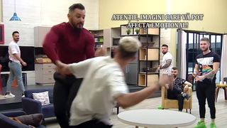 Scandal în casa băieților de la Puterea Dragostei! Un concurent a sărit la bătaie