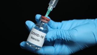 Veste bună pentru români: Sosesc în România noi doze de vaccin Pfizer