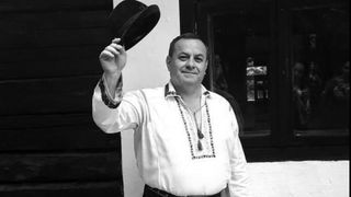 Doliu în muzica populară: Un celebru interpret a fost răpus de coronavirus