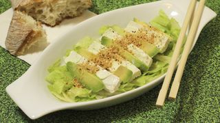 VIDEO - Urzici, leurdă și tofu - chefi-ii ne învață rețete noi de post