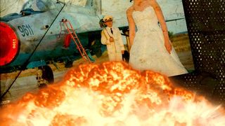 VIDEO - Un avion s-a prăbușit în Mureș. Pilotul a scăpat miraculos cu viață