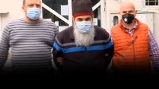 Un preot a fost prins c&acirc;nd &icirc;ntreținea relații sexuale cu un minor