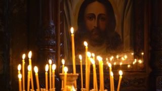 Noaptea de Înviere 2021: Când se merge să se ia lumină?