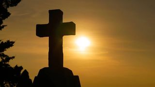 De ce este bine să ținem postul negru în Vinerea Mare