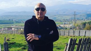 Ce avere a avut Marcel Pavel. A ajuns oare celebrul cântăreț la sapă de lemn