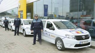 Un primar din București a sunat la 112 să reclame o cursă ilegală de mașini. Polițiștii i-au închis telefonul în nas