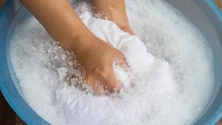 Se spală &icirc;n a treia zi de Paşte? Ce spun preoţii că nu este bine să face &icirc;n Marţea Albă