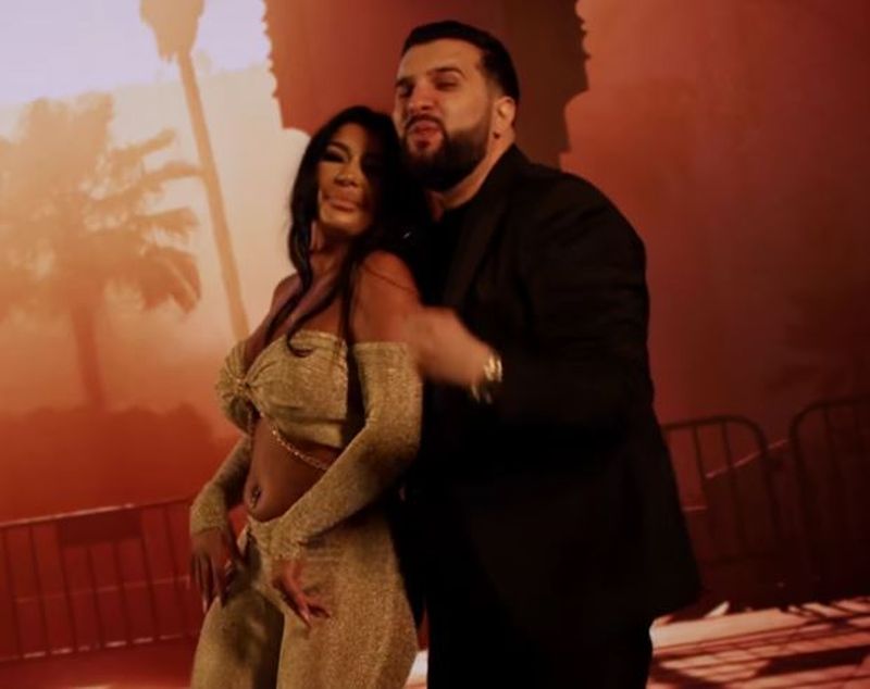 tzancă uraganu și make up artista marymar