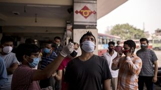 Guvernul Indiei face un anunț șocant. Ce a cauzat, de fapt, "infernul" de decese COVID