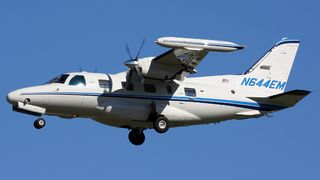 Un avion s-a prăbușit peste o casă. Mai mulți morți