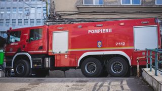 Incendiu puternic la o fabrică de hârtie din Dej