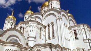 VIDEO - Izvorul Tămăduirii, ziua în care se sfințesc apele. Care este semnificația sărbătorii închinate Maicii Domnului