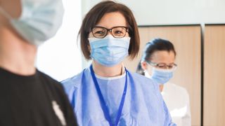 Ministrul Sănătății: Vestea bună e că pandemia a început să o ia mai încet, că nu mai avem presiune pe terapia intensivă